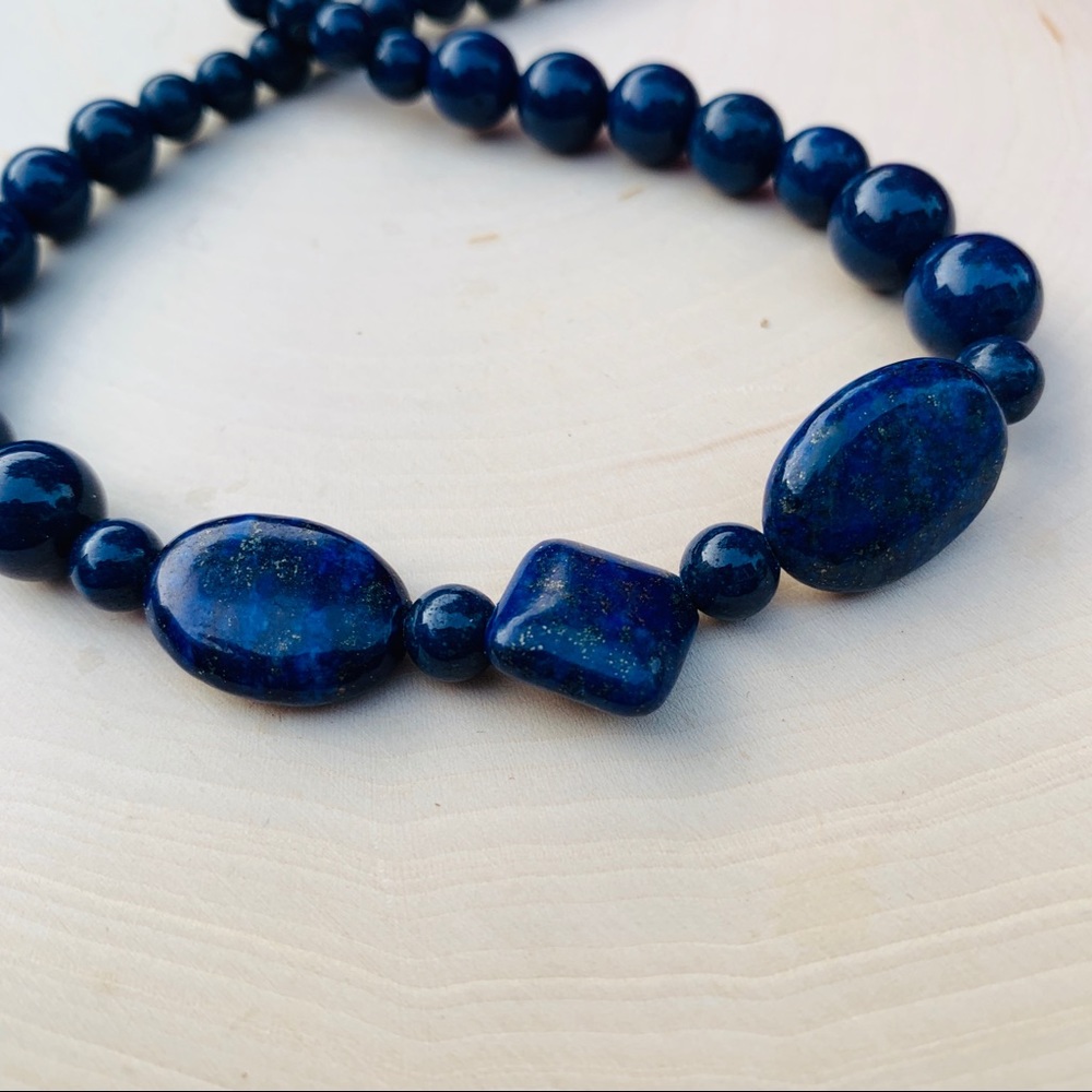 Lapis Lazuli gemstone Necklace - Picture 4 of 8
